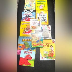 Pack of 11 kids books